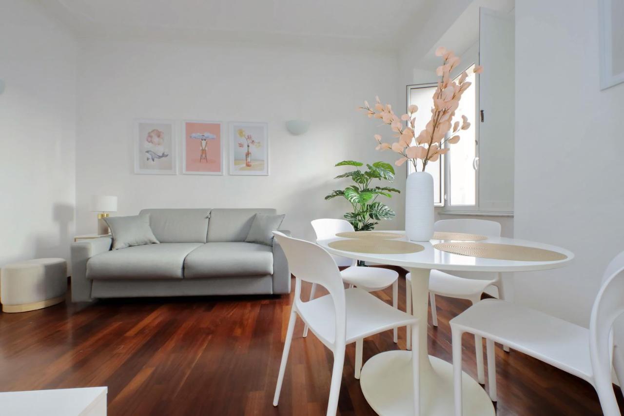 Domus Lou Elegante In Trastevere Appartamento