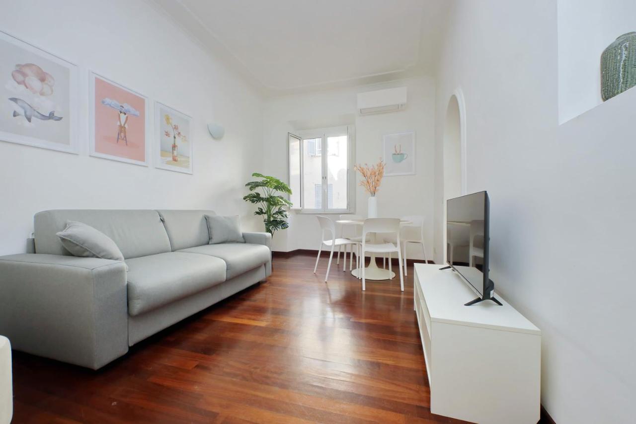 Domus Lou Elegante In Trastevere Appartamento
